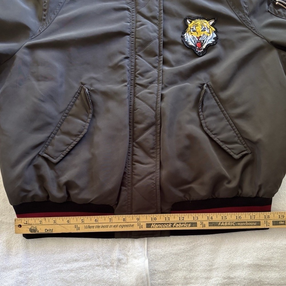 H&M Divided Bomber Jacket Womens 12 Olive Green Tiger Patch Varsity Streetwear - Picture 16 of 16